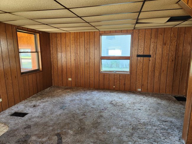 315 Mcomber St, House other with 2 bedrooms, 1 bathrooms and null parking in Dowagiac MI | Image 4