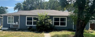 View of front of property with a front lawn | Image 1