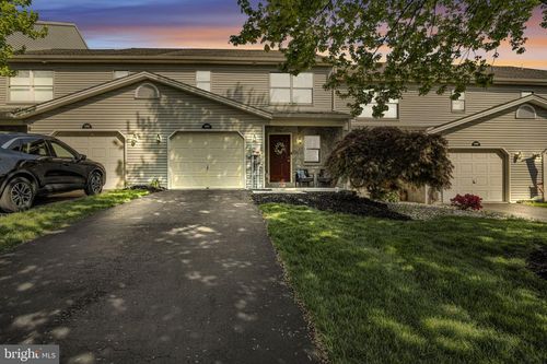 1490 Maplewood Dr, New Cumberland, PA, 17070-2217 | Card Image