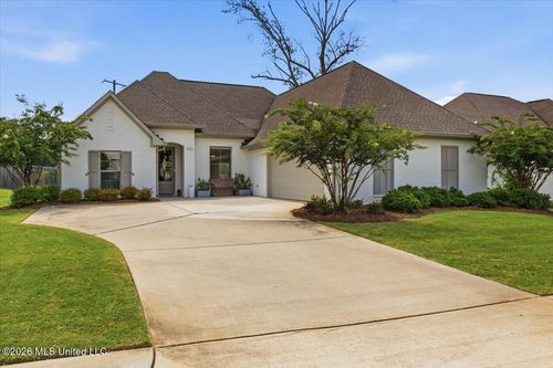 105 Shore View Dr, Madison, MS, 39110-6667 | Card Image