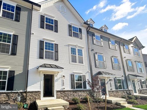 1785 Atlas Dr, FREDERICK, MD, 21702-4950 | Card Image