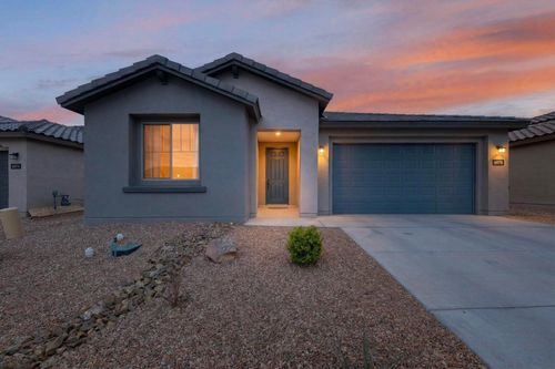6078 Hardin Dr Se, Albuquerque, NM, 87106-8021 | Card Image