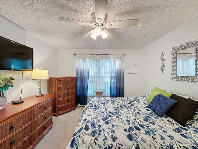 3586 Eversholt St, House other with 2 bedrooms, 2 bathrooms and null parking in CLERMONT FL | Image 5