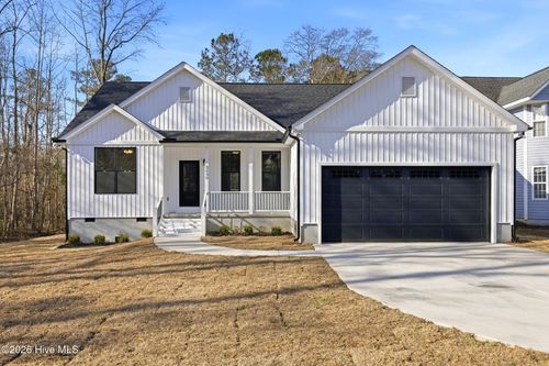 8040 Rachel Wynd Rd Ne, Leland, NC, 28451-7583 | Card Image