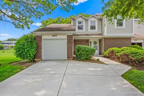 924 Colony Lake Dr, Schaumburg, IL, 60194-1308 | Card Image