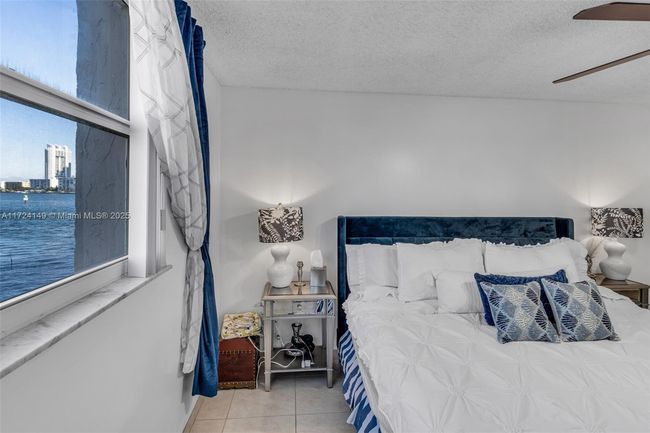APT-200 - 4000 Ne 170 Th St, Condo with 2 bedrooms, 2 bathrooms and null parking in North Miami Beach FL | Image 14