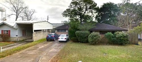 1102 Woods Dr, Liberty, TX, 77575-3610 | Card Image