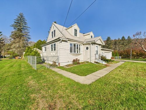 9 N 3rd St, Bradford, PA, 16701-3336 | Card Image