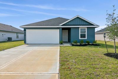 5685 Canvasback, House other with 4 bedrooms, 2 bathrooms and null parking in Orange TX | Image 1