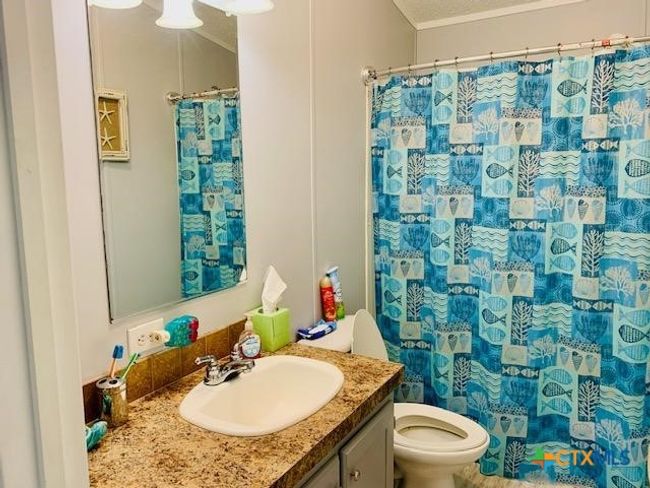 77 Blue St, House other with 3 bedrooms, 2 bathrooms and null parking in Port O Connor TX | Image 15