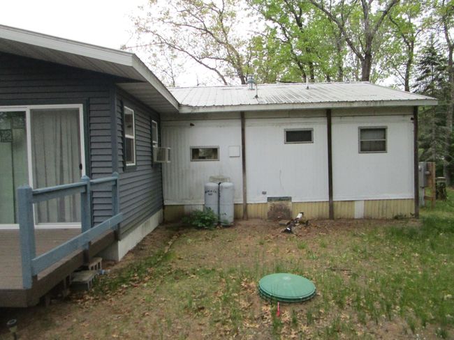 2018 9 Th Ave, Home with 2 bedrooms, 1 bathrooms and null parking in Adams WI | Image 8