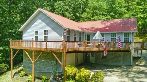 7054 Ski Club Rd, Harrison, TN, 37341-8006 | Card Image