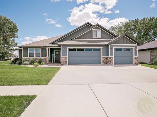 1145 Vineyard Way, Billings, MT, 59106-2676 | Card Image