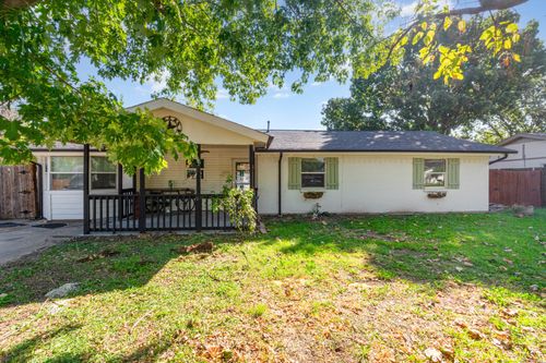 204 W Park St, Little Elm, TX, 75068-5015 | Card Image