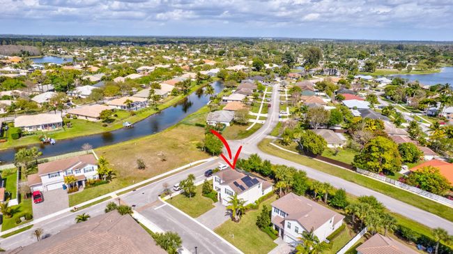 92 Palmetto Ln, House other with 4 bedrooms, 3 bathrooms and null parking in Royal Palm Beach FL | Image 56