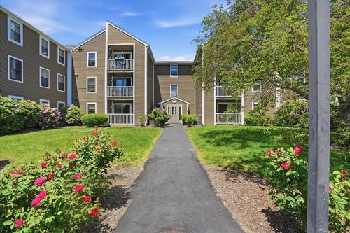 3b1-3 Marc Dr, Plymouth, MA, 02360-6110 | Card Image