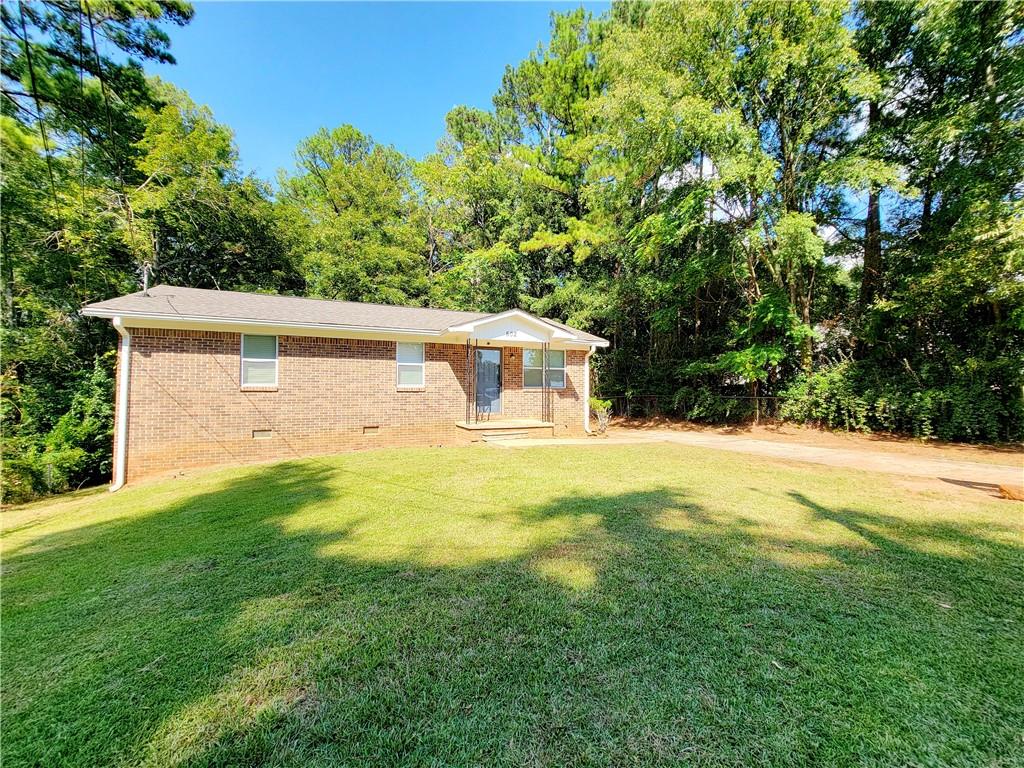 15th St, Lanett, AL 36863