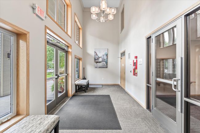 UNIT-308 - 5200 Pathways Ave, Condo with 2 bedrooms, 2 bathrooms and null parking in White Bear Lake MN | Image 5