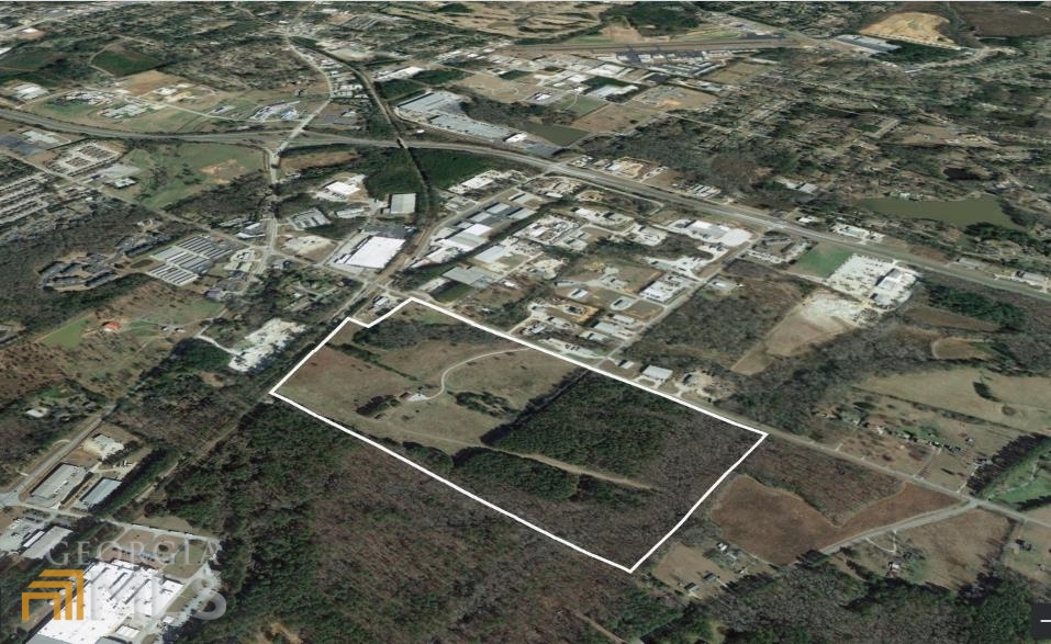 Carver Rd, Griffin, GA 30224