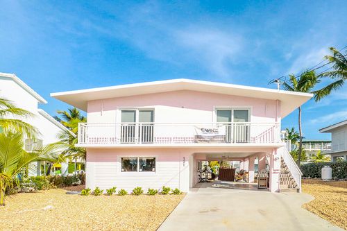 121 Lisbon Ct, Islamorada, FL, 33036-4127 | Card Image