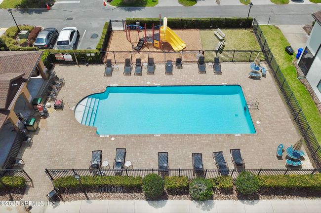 Community Pool & Playground | Image 26