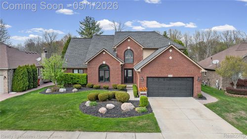 19985 Pine Cone Dr, Macomb, MI, 48042-4247 | Card Image