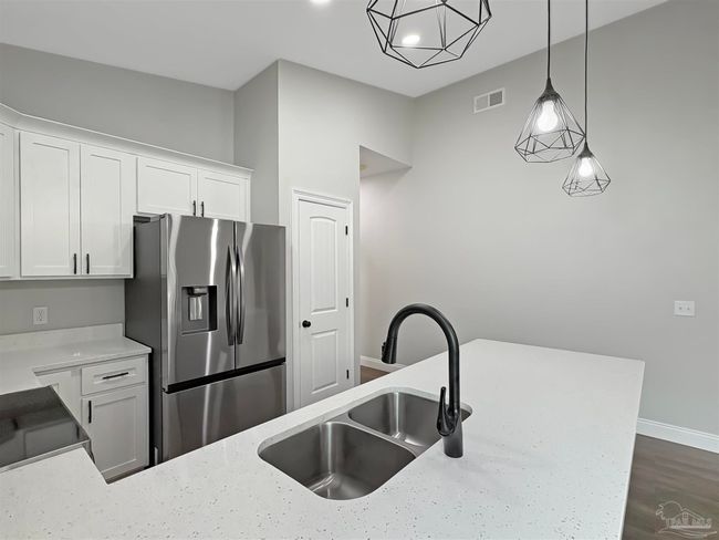 3286 Damon Dr, House other with 3 bedrooms, 2 bathrooms and null parking in Milton FL | Image 5