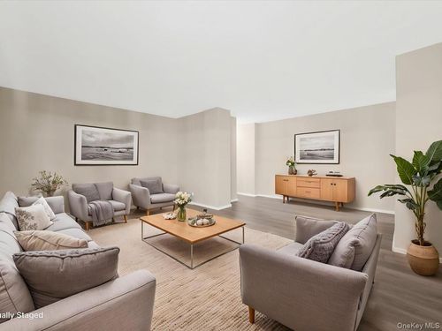 j602-568 Grand Street, New York, NY, 10002 | Card Image