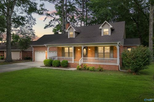 2916 Glasgow Pl Sw, Decatur, AL, 35603-1115 | Card Image