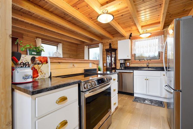 1005 Highway 205, House other with 3 bedrooms, 3 bathrooms and 3 parking in Baddeck NS | Image 9