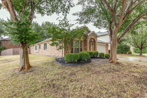 11528 Cactus Springs Dr, Fort Worth, TX, 76244-7777 | Card Image