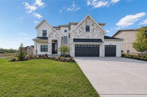 15267 W 161st Ter, Olathe, KS, 66062 | Card Image