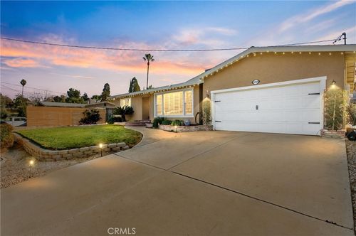 33969 Avenue E, Yucaipa, CA, 92399 | Card Image