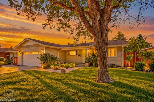 3224 Nottingham Ave, Merced, CA, 95340-1620 | Card Image