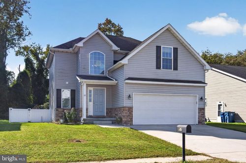 57 Black Cherry Dr, CAMDEN WYOMING, DE, 19934-5207 | Card Image