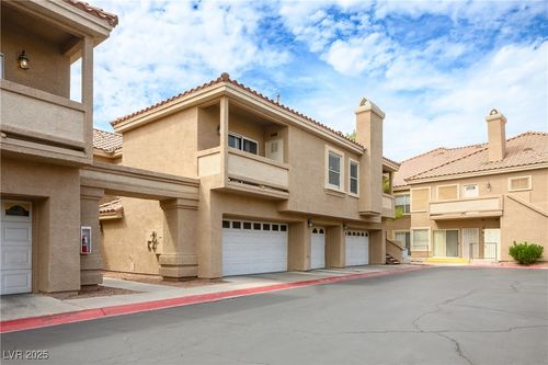 2060-5125 W Reno Ave, Las Vegas, NV, 89118-1585 | Card Image
