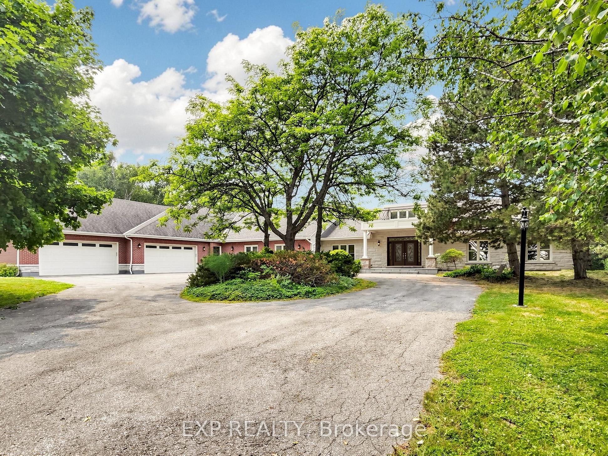 Residential in Whitchurch-Stouffville 4