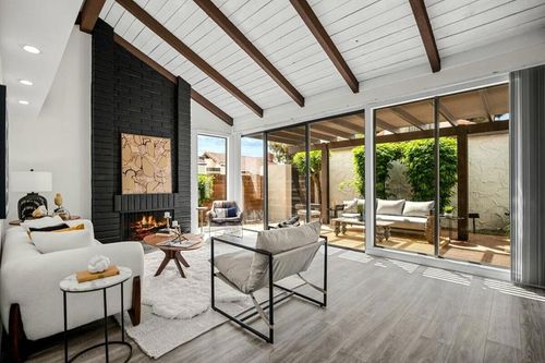 unit-f-2352 Miramonte Cir W, Palm Springs, CA, 92264-5749 | Card Image