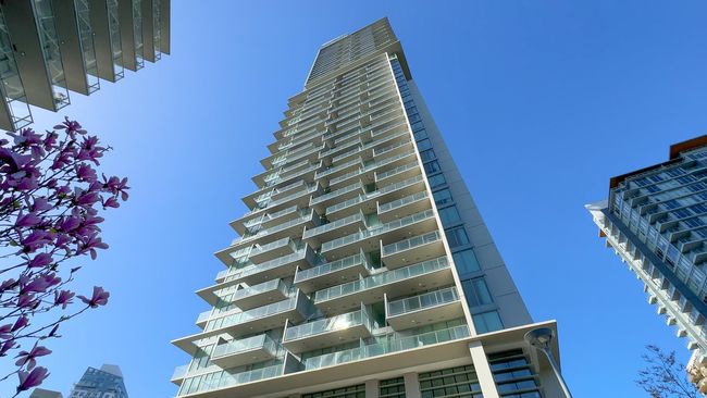 4702 - 567 Clarke Rd, Condo with 3 bedrooms, 2 bathrooms and 2 parking in Coquitlam BC | Image 32