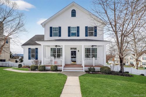 21 Bayberry St, East Fishkill, NY, 12533-4333 | Card Image