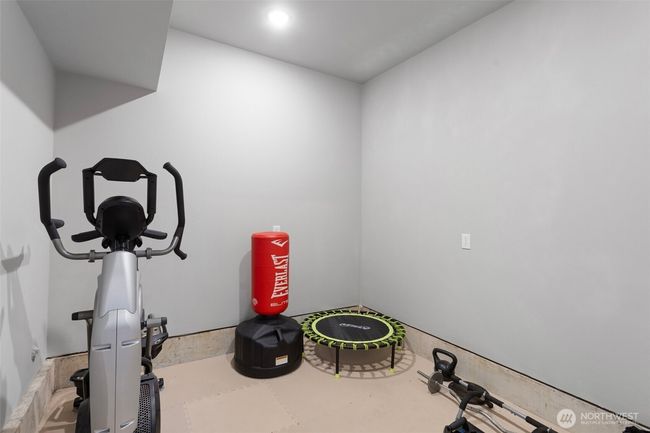 321 W Berry Ridge Rd, House other with 3 bedrooms, 2 bathrooms and 3 parking in Shelton WA | Image 32