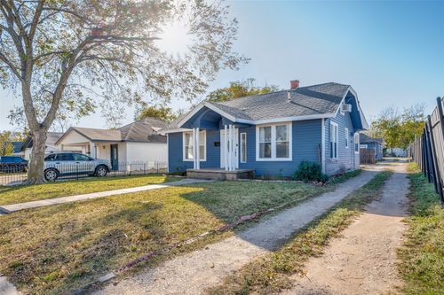 419 N Frances St, Dallas, TX, 75211-3026 | Card Image