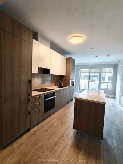 302-18 Water Walk Dr, Unionville, ON, L3R6L5 | Card Image