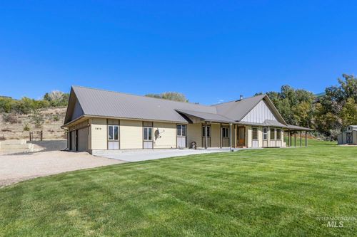 0-7978 Base Line Rd, Melba, ID, 83641-5122 | Card Image