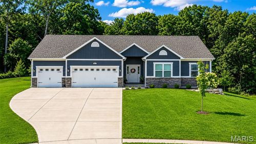 111 Providence Ridge Ct, Wentzville, MO, 63385-3871 | Card Image