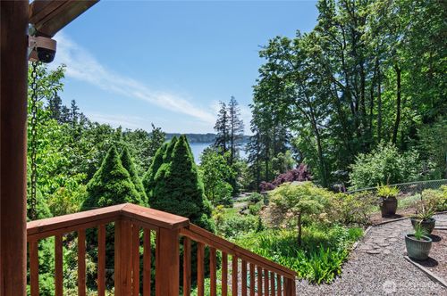 41 Ne Virginia Avenue, Belfair, WA, 98528 | Card Image