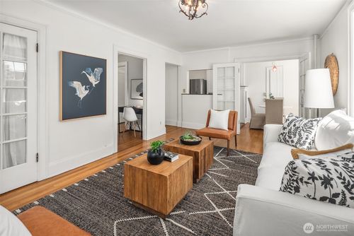 apt-303-321 Boylston Ave E, Seattle, WA, 98102-5345 | Card Image