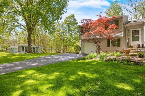 101 Creek View Path, Kirkville, NY, 13082-9442 | Card Image