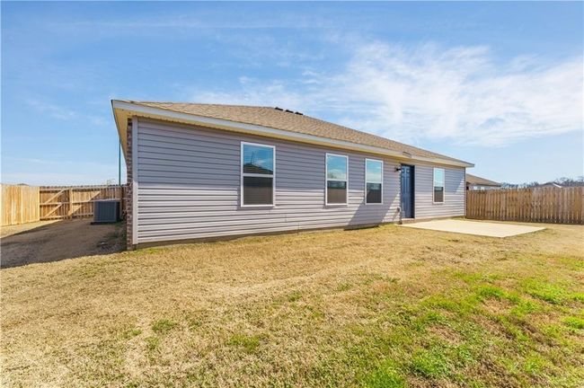 2805 N Will St, House other with 4 bedrooms, 2 bathrooms and null parking in Siloam Springs AR | Image 13