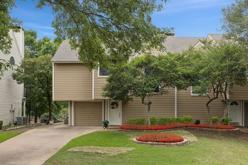 924 Canal St, Irving, TX, 75063-4690 | Card Image